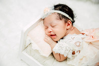 219. Sandy Reggie Newborn Sesion